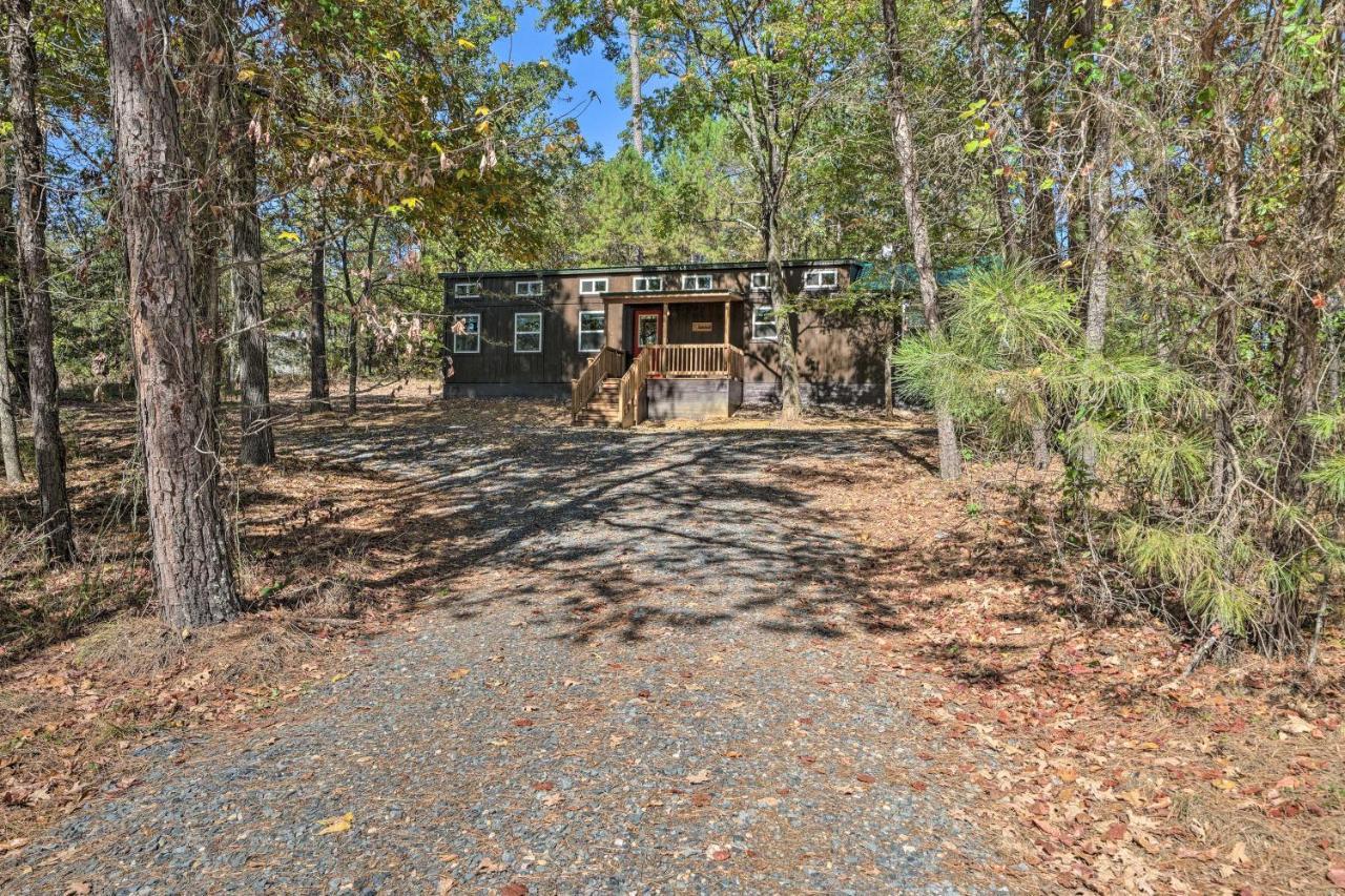 Stylish Cabin By Beavers Bend Hot Tub And Fire Pit Broken Bow Buitenkant foto